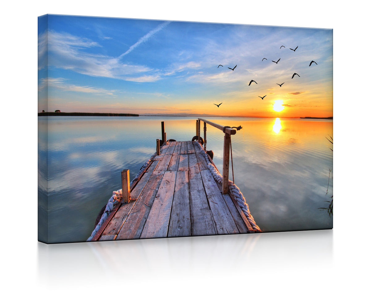 Steg mit Möwen bei Sonnenuntergang als led bild